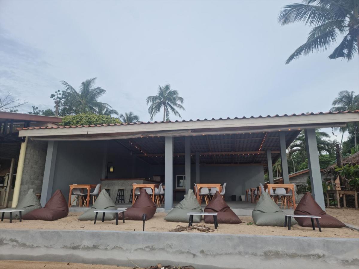 Scandinavian Beach Resort Ko Lanta Exterior foto