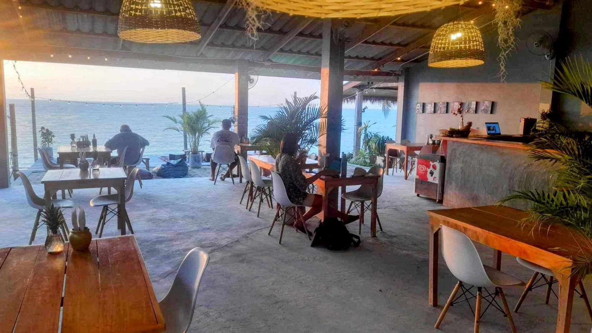 Scandinavian Beach Resort Ko Lanta Exterior foto